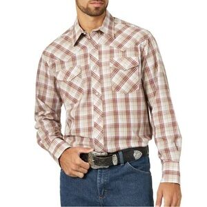 Wrangler Men's Casual Long Sleeve Plaid Shirt